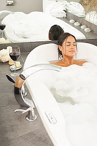 http://localhost/femeia/wp-content/uploads/2012/03/21/1-57.jpg