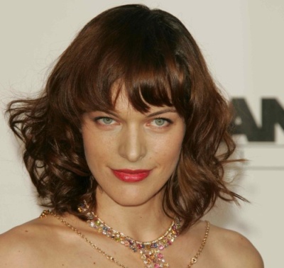 http://localhost/femeia/wp-content/uploads/2012/03/21/coafura-1.jpg