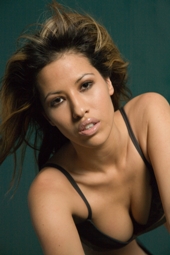 http://localhost/femeia/wp-content/uploads/2012/03/21/fashion-girl-art.jpg