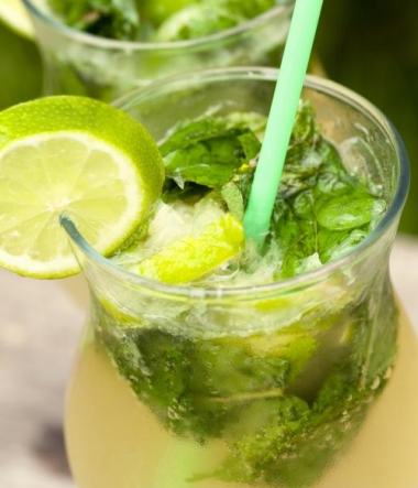 http://localhost/femeia/wp-content/uploads/2012/05/23/mojito.png