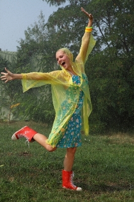 http://localhost/femeia/wp-content/uploads/2013/07/09/0010400125z-565x849.jpg