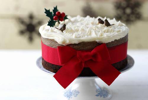 http://localhost/femeia/wp-content/uploads/2013/12/13/prajitura-craciun-fructe-uscate-una-marile-prajituri-craciun-1.jpg