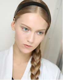 http://localhost/femeia/wp-content/uploads/2014/02/17/new-picture-2.png