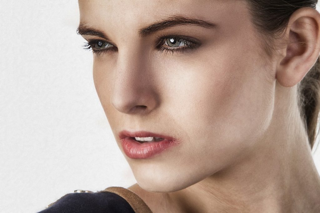 Marian Tănase, make-up artist: Machiajul e o joaca, un accesoriu