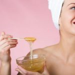 Arsenic și dinți de rechin. Soluțiile nebunești pe care le foloseau femeile pentru a se epila Arsenic și dinți de rechin. Soluțiile nebunești pe care le foloseau femeile pentru a se epila