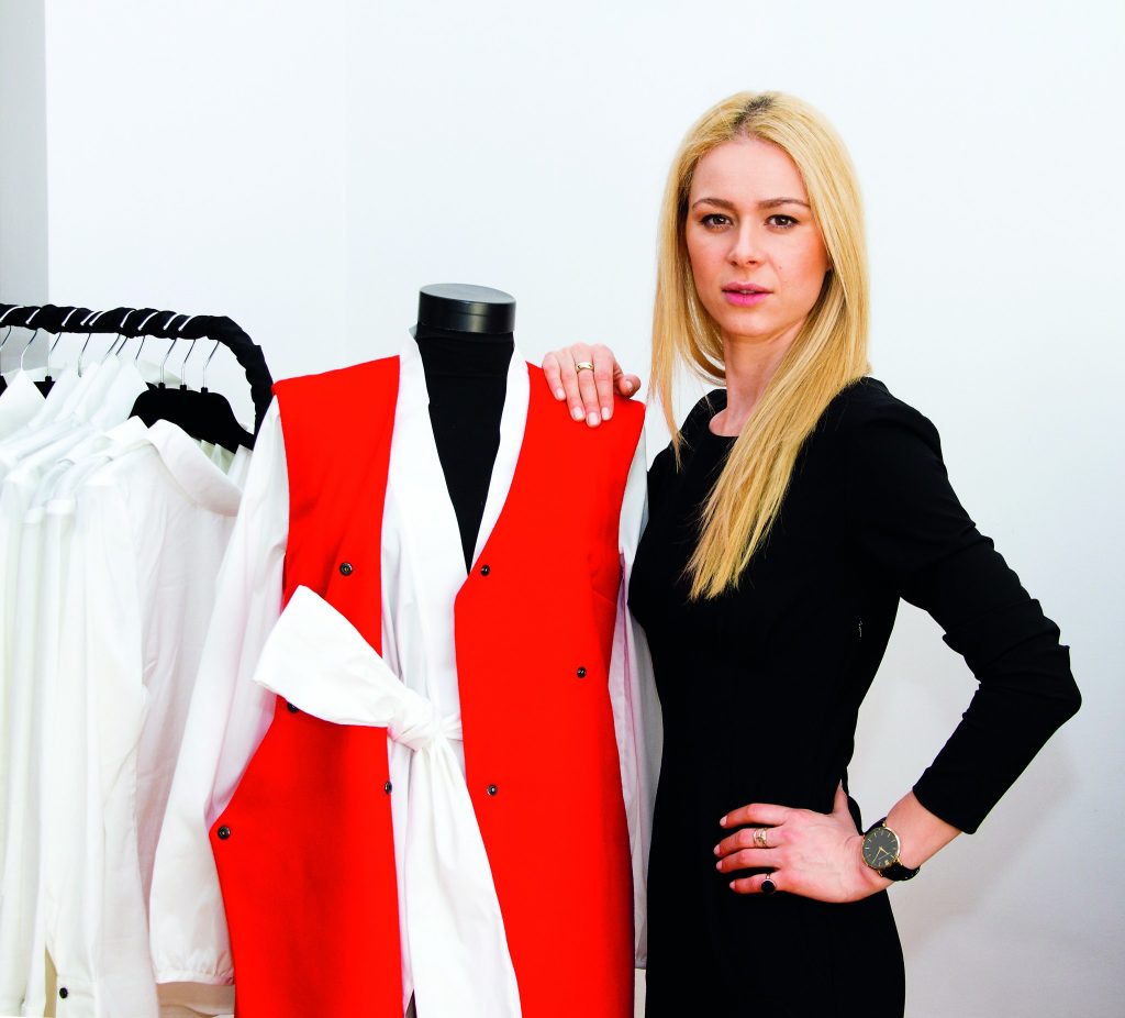 Raluca Debu: Când știi ce vrei, totul e alb și negru