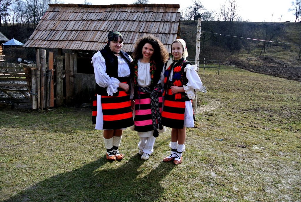 Călătoriile, un stil de viață – cu Mirela Șurghie de la Extravita