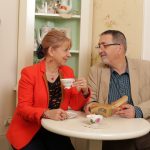Alis și Cristian Grasu: Iubirea care încununează prietenia Alis și Cristian Grasu: Iubirea care încununează prietenia