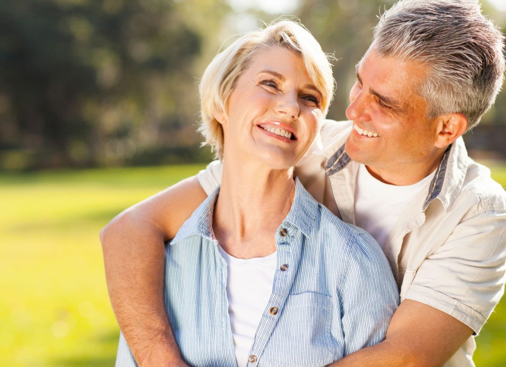 Ce apreciază cu adevărat bărbații la o femeie. 4 mici gesturi care contează cel mai mult