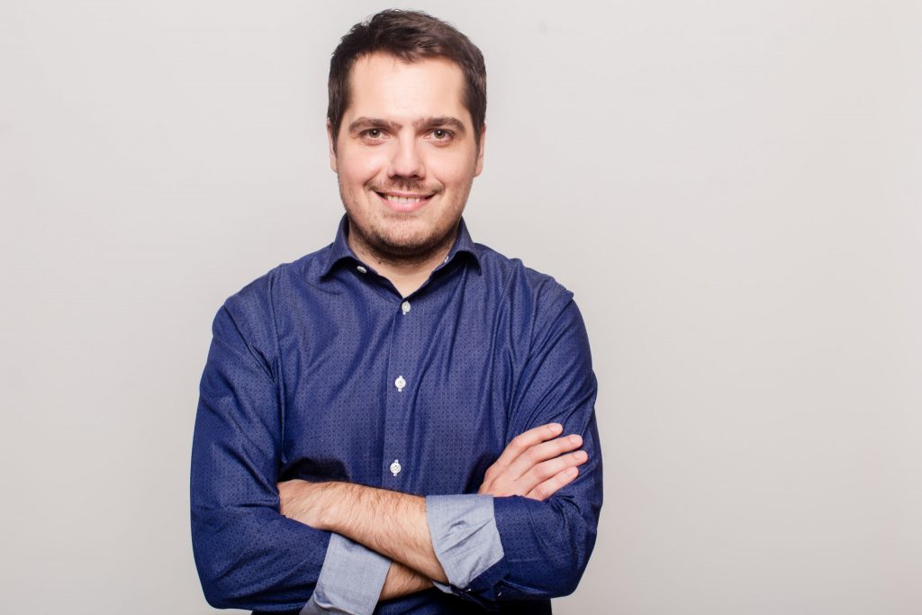 Eu de ce nu pot fi fericit ca alții?