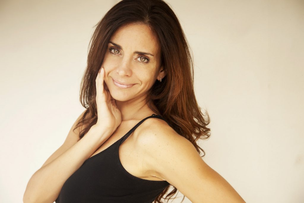 Te simți blocată în același job de ani de zile? 3 obiceiuri care îți vor oferi o perspectivă noua asupra vieții