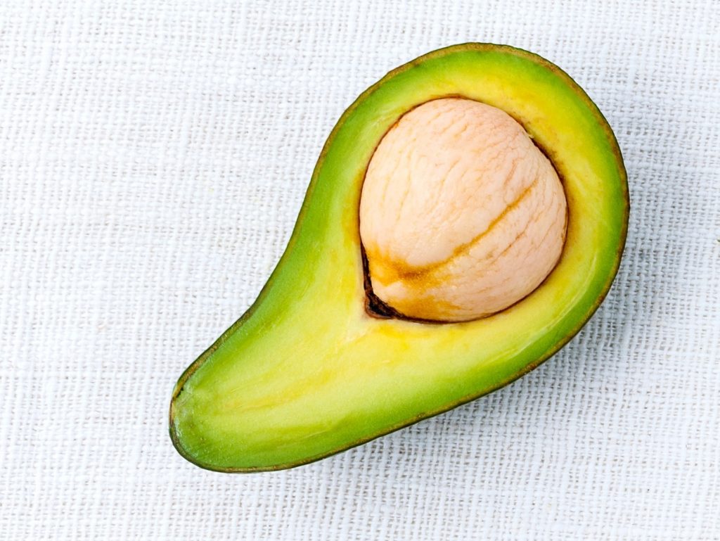 Oda fructului de avocado. Și o pledoarie