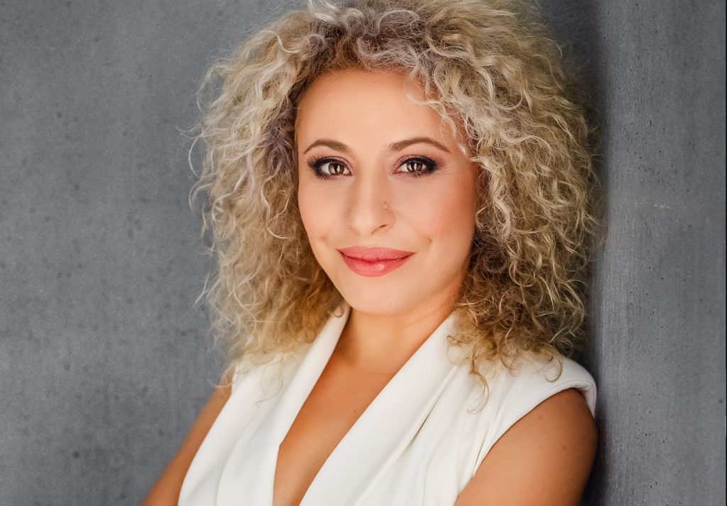 Bianca Tudor: Iubește viața și te va iubi și ea!