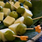 Marile beneficii ale consumului de brânză