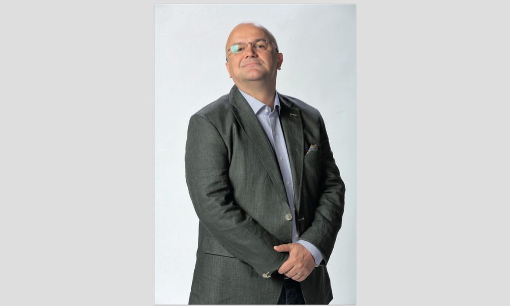 Florin Petrescu: Mă simt iubit de publicul meu