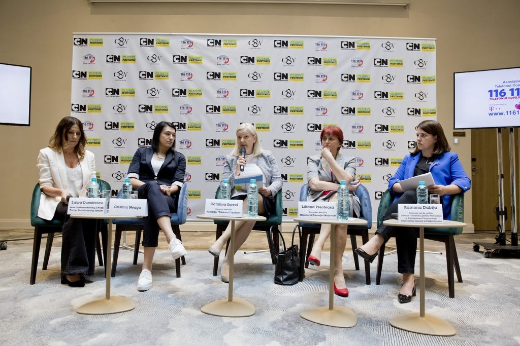 Cristina Neagu încurajează copiii să își accepte diferențele