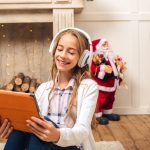 4 idei de cadouri de Crăciun potrivite pentru adolescenți