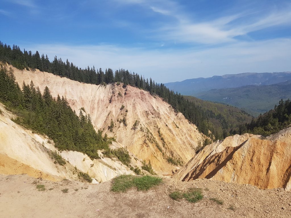 Circuit prin Munții Apuseni