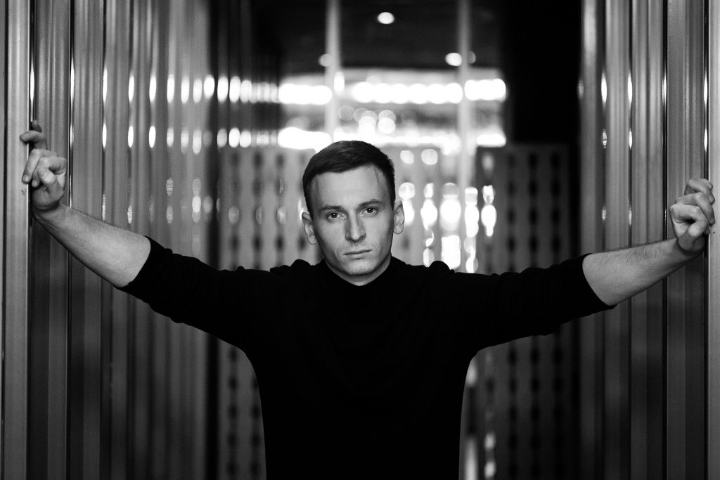 Denis Roabeș: Să „faci“ un hit poate dura două ore sau ani!