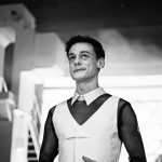 Vlad Logigan: Oare lui Moș Crăciun cine îi ia cadou?