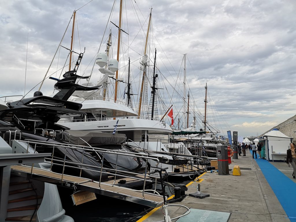 Regiunea Attica introduce un nou tip de turism: cu yachtul între insule