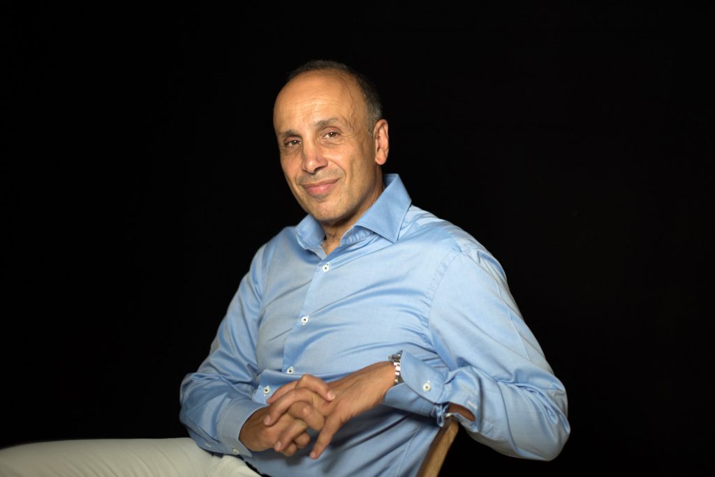 Dr. Wargha Enayati: Demnitate pentru vârstnici