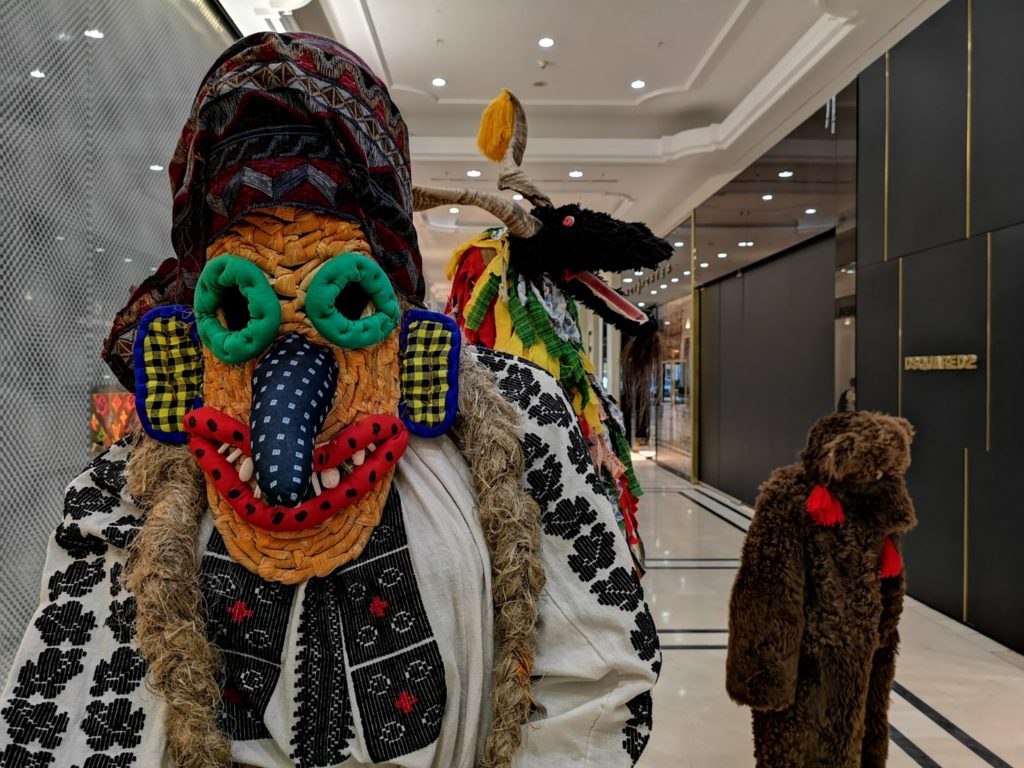 The Grand Heritage – Arta naivă, văzută prin ochii plini de candoare ai artiștilor populari