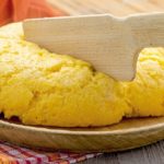 Mămăliga, aliment subestimat. Care sunt beneficiile consumului de mămăligă