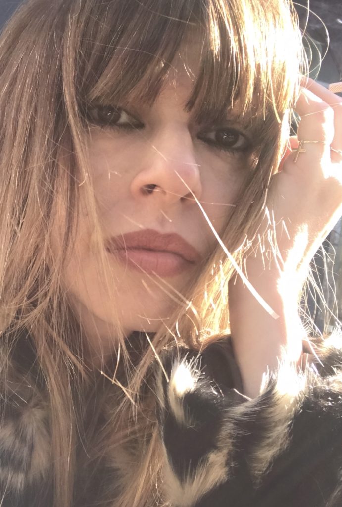 Tatiana Ernuțeanu sau poezie în vreme de pandemie