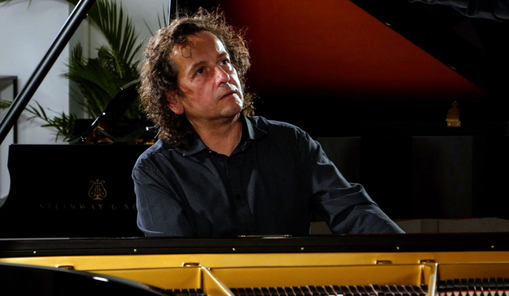 Horia Mihail – Turneul „Pianul Călător”, ediţia a zecea