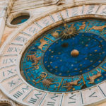 Horoscope clock