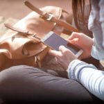 (P) Femeia de azi preferă serviciile online de reîncărcare Vodafone