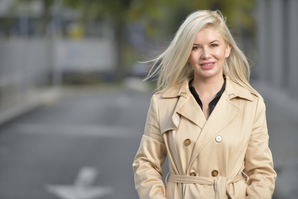 Interviu cu Luciana Indre, o jurnalistă cu stil