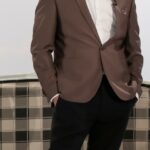 Feminitatea în ochii bărbaților. Interviuri cu Dragoș Hulubă, Emanuel Cîrstea și Călin Olah Feminitatea în ochii bărbaților. Interviuri cu Dragoș Hulubă, Emanuel Cîrstea și Călin Olah