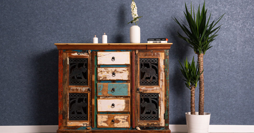 mobilier exotic