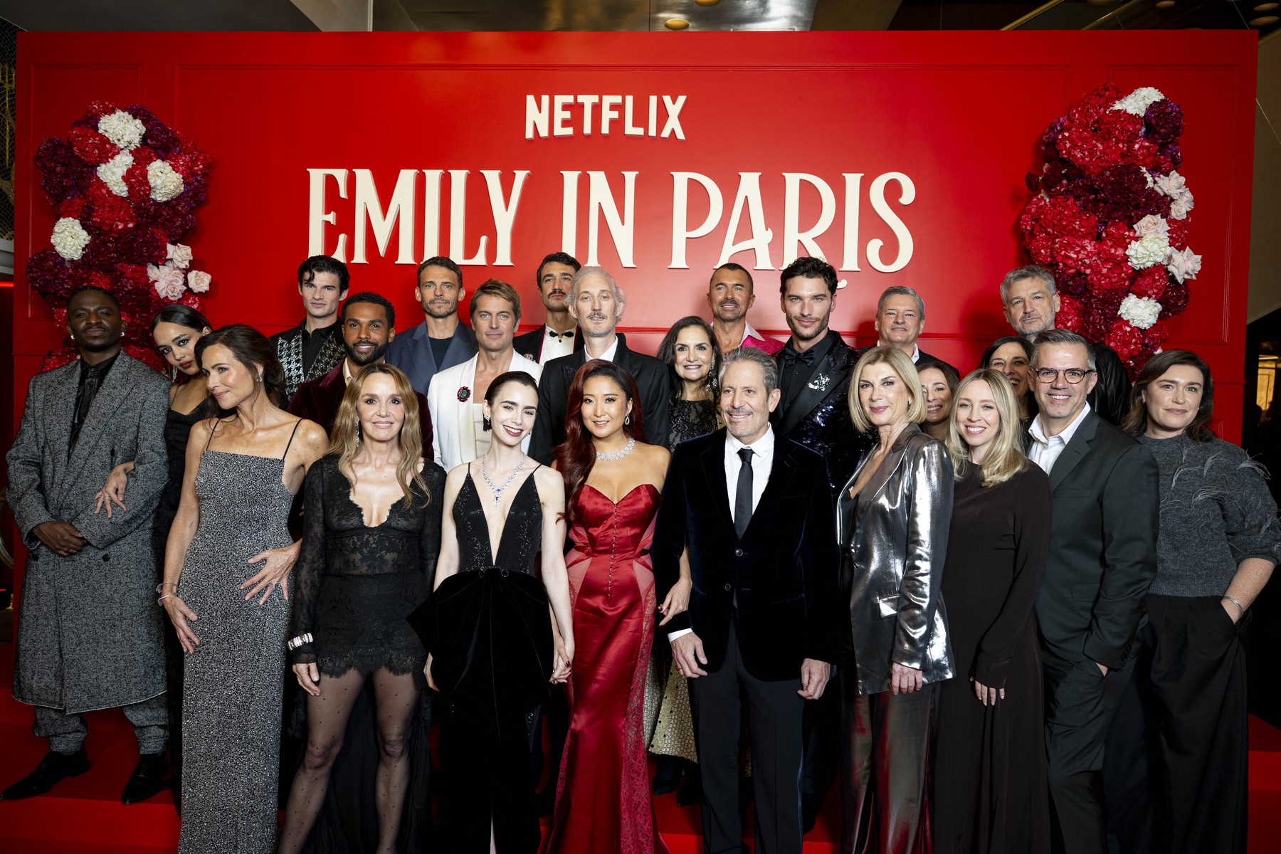 Starurile Emily in Paris - la premiera sezonului 5.Sursa foto: Profimedia
