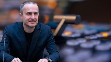 Șerban Copoț, dispărut de pe TV, dar implicat în proiecte noi. Revine în muzică? „O să discut cu băieții, ne adunăm din șapte zări”. EXCLUSIV