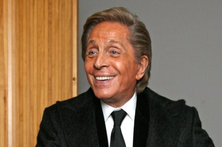 Valentino Garavani, legenda modei italiene, s-a stins din viață la 93 de ani