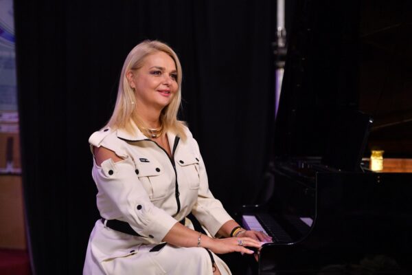 Iuliana Marciuc dezvăluie cum a fost adolescența lui David și cum s-a adaptat după plecarea sa în Olanda: „Mă așteptam să ne fie greu, dar nu a fost așa”. EXCLUSIV