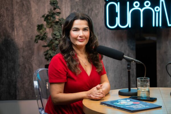 Oana Moraru de pe platforma Vocea Părinților ne explică principala problemă din grădinițele și școlile românești. „Nu mai este dotarea grădinițelor! Nu mai e sărăcie!”