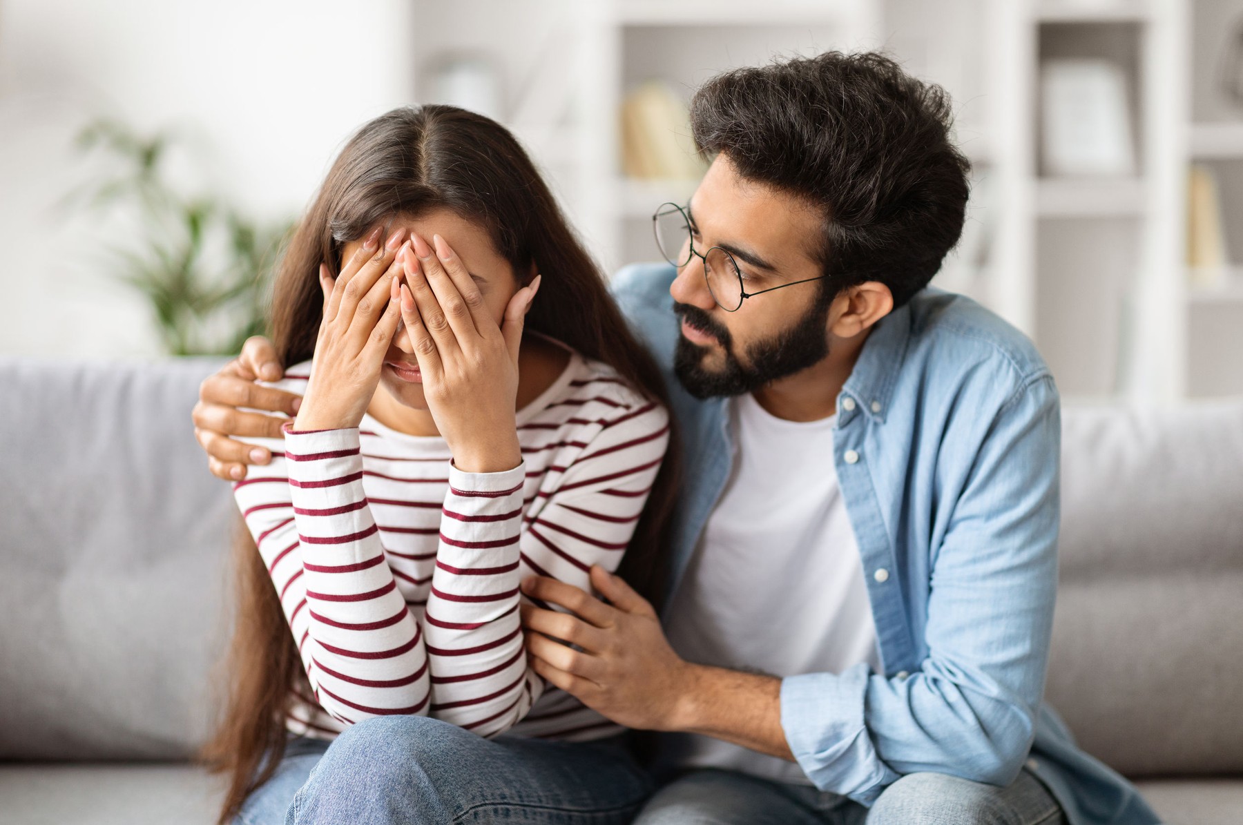 Atașamentul anxios poate sabota relațiile. Sursa foto: Stock Budget / Profimedia