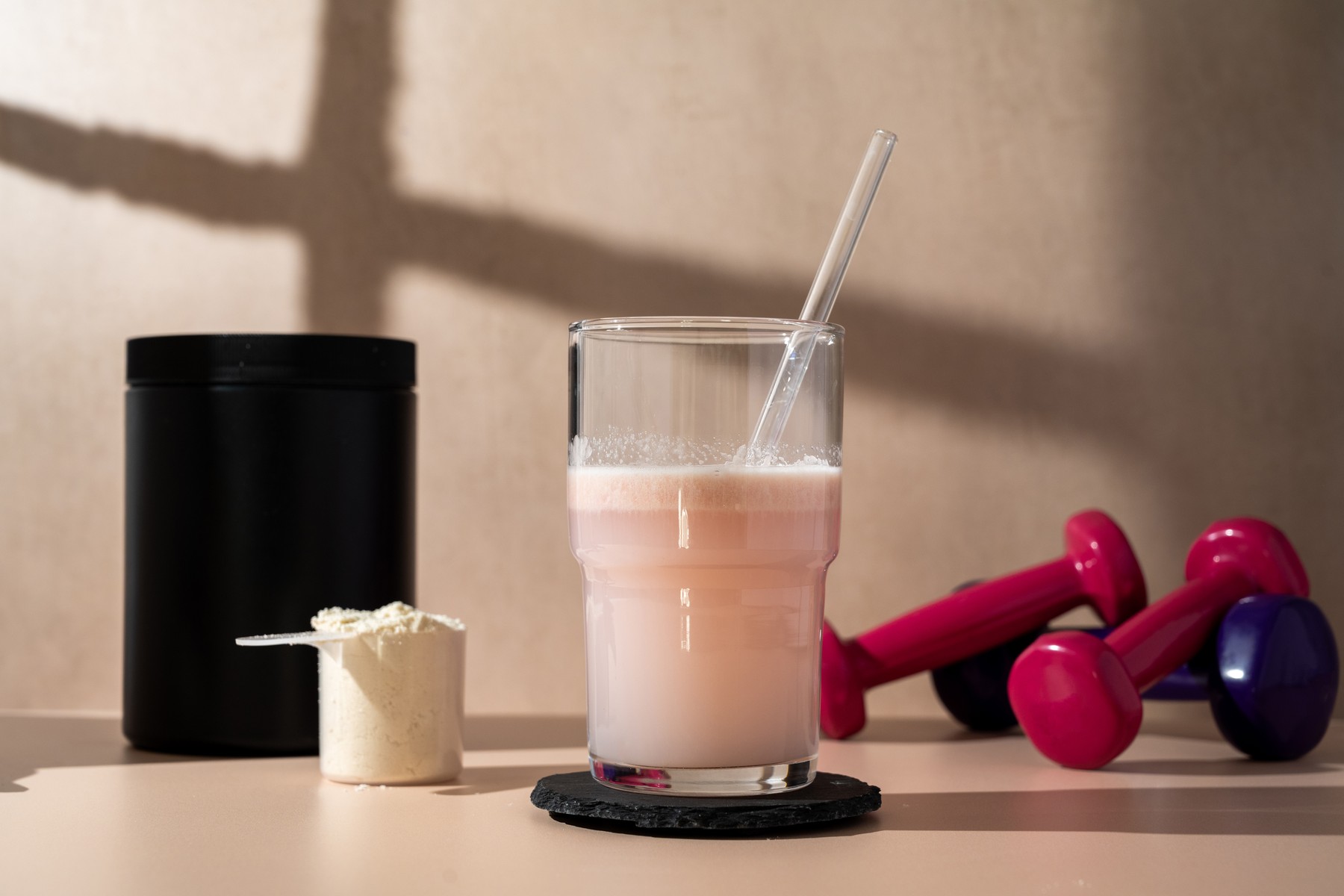 Tot ce trebuie să știi despre creatină, slăbire și tonifiere. Sursa foto: DPphoto / Profimedia