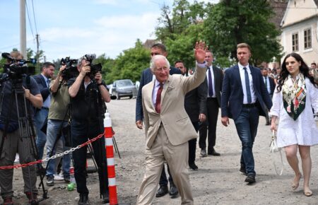 „Am un interes”. Legătura nebănuită dintre Regele Charles și Vlad Țepeș, dezvăluită de biografii regali