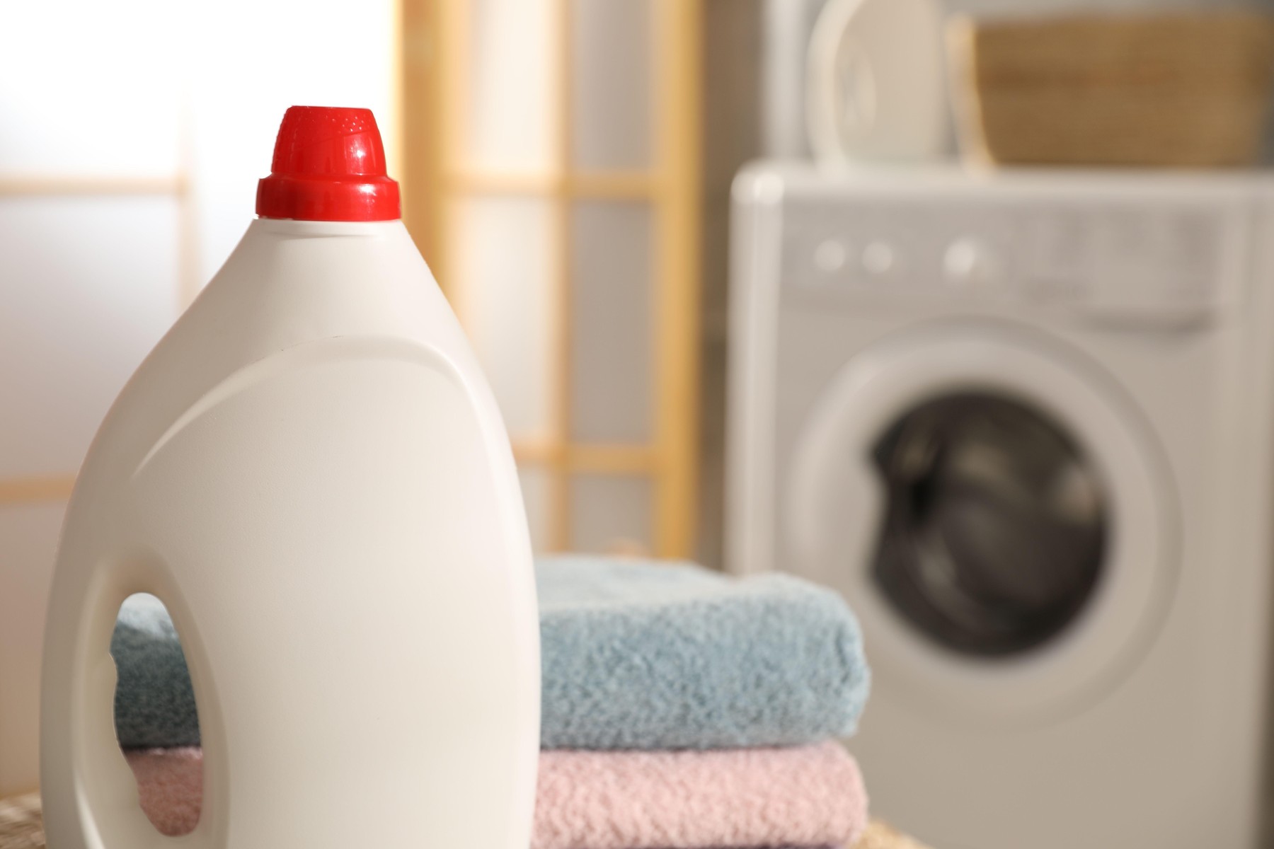 9 lucruri pe care nu știai că le poți curăța cu detergent de rufe. Soluția rapidă pentru orice murdărie. Sursa foto: olga Yastremska / Alamy / Profimedia