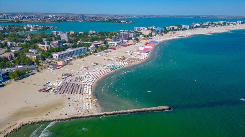 Litoralul românesc se extinde: plaje noi în pregătire pentru următorii ani. Unde apar cele mai mari schimbări și cum va arăta vacanța la mare