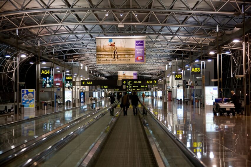 Cum să eviți întârzierile și haosul din aeroport. Trucul simplu recomandat de experți