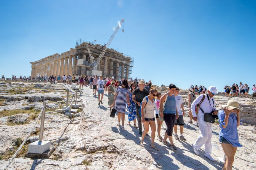 Gesturile considerate nepoliticoase în alte țări. Greșelile pe care mulți turiști le fac fără să își dea seama