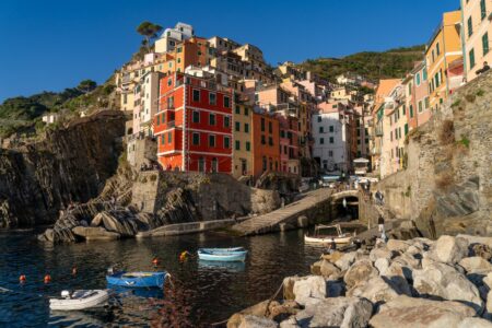 O destinație celebră din Italia introduce reguli stricte pentru turiști. Motivul i-a surprins pe mulți