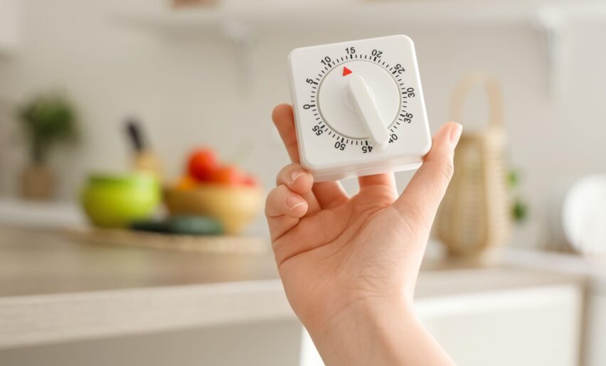 Regula de 60 de secunde care te ajută să ai casa mereu ordonată. Tot mai mulți specialiști în organizare o recomandă