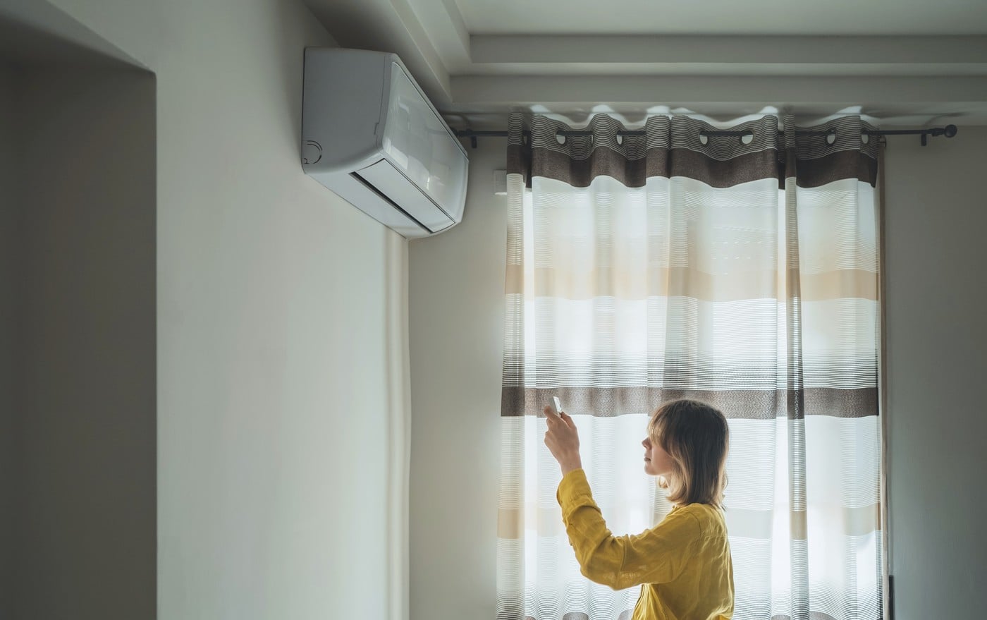 Cele 6 lucruri pe care ar trebui să le faci înainte să pornești aerul condiționat vara asta. Specialiștii spun că pot preveni probleme costisitoare